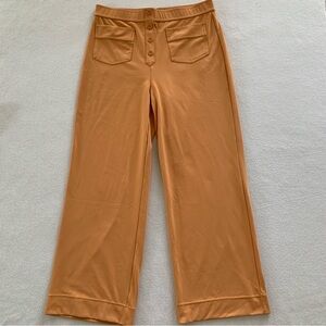 HALARA Women's Wide-Leg Pants in Tan